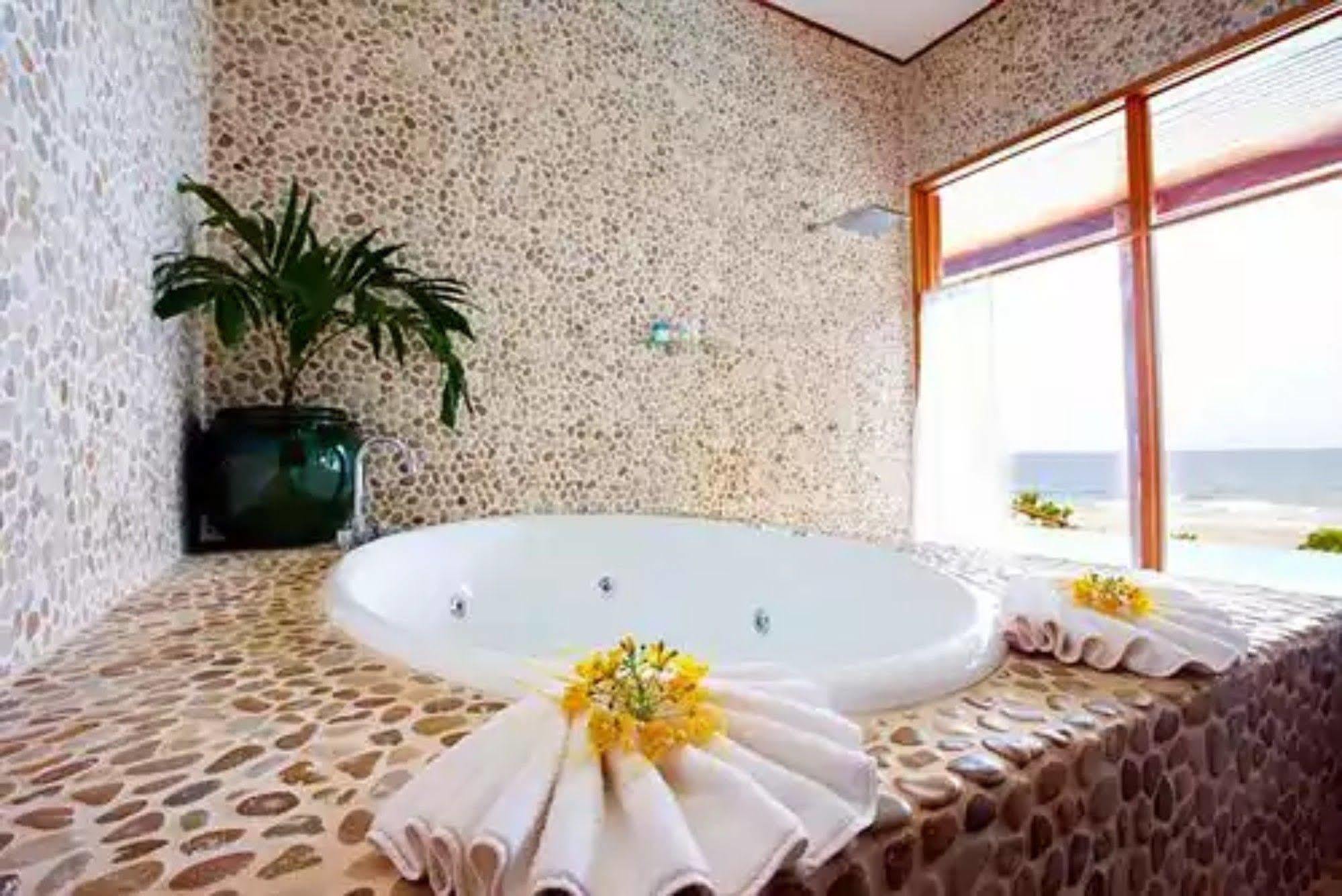 Namale Resort And Spa Savusavu Ngoại thất bức ảnh