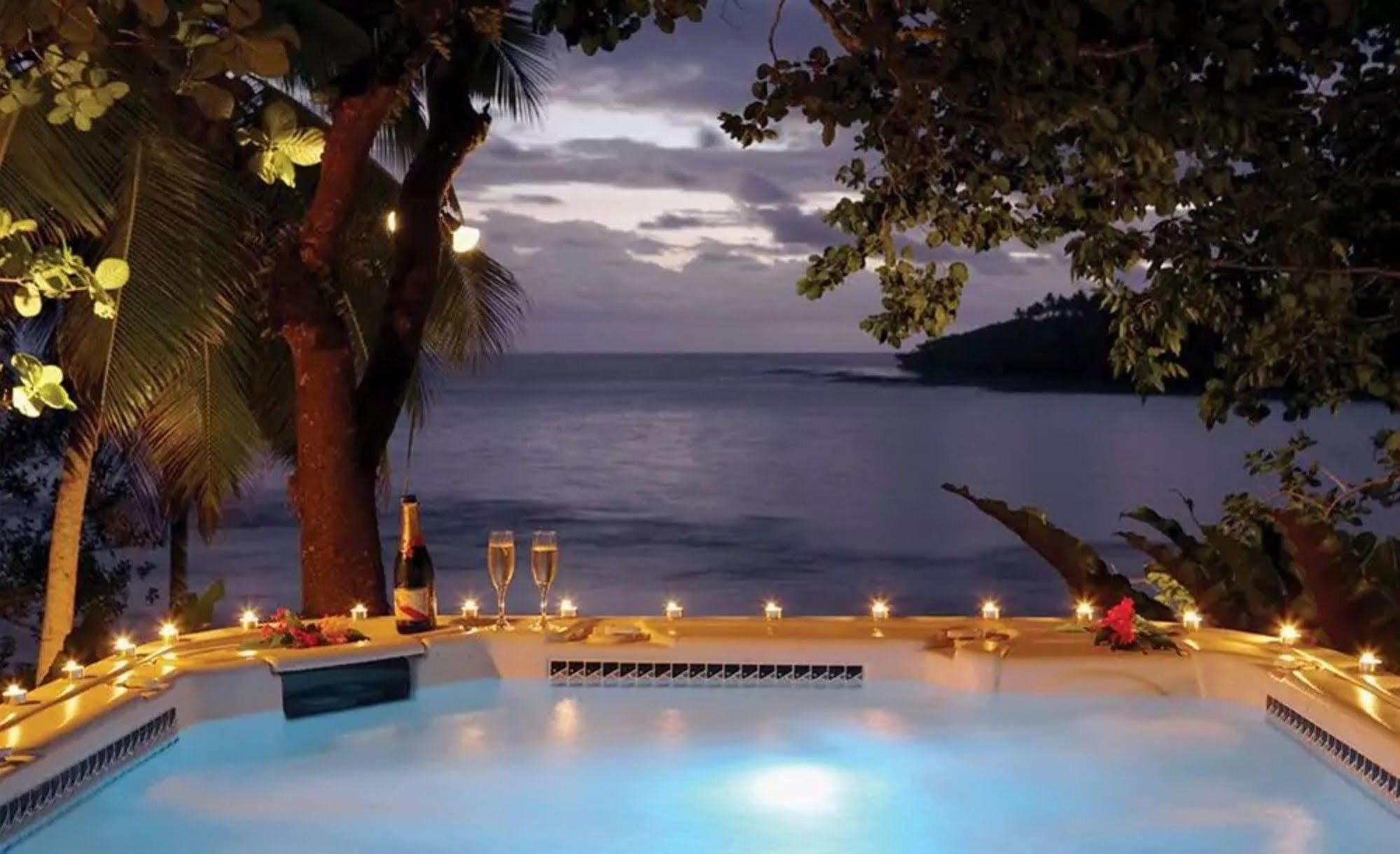 Namale Resort And Spa Savusavu Ngoại thất bức ảnh